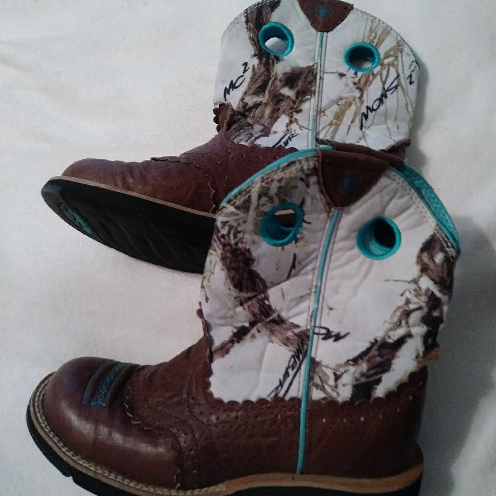 Ariat. Fatbaby Women's Cowgirl Boots Camo Teal